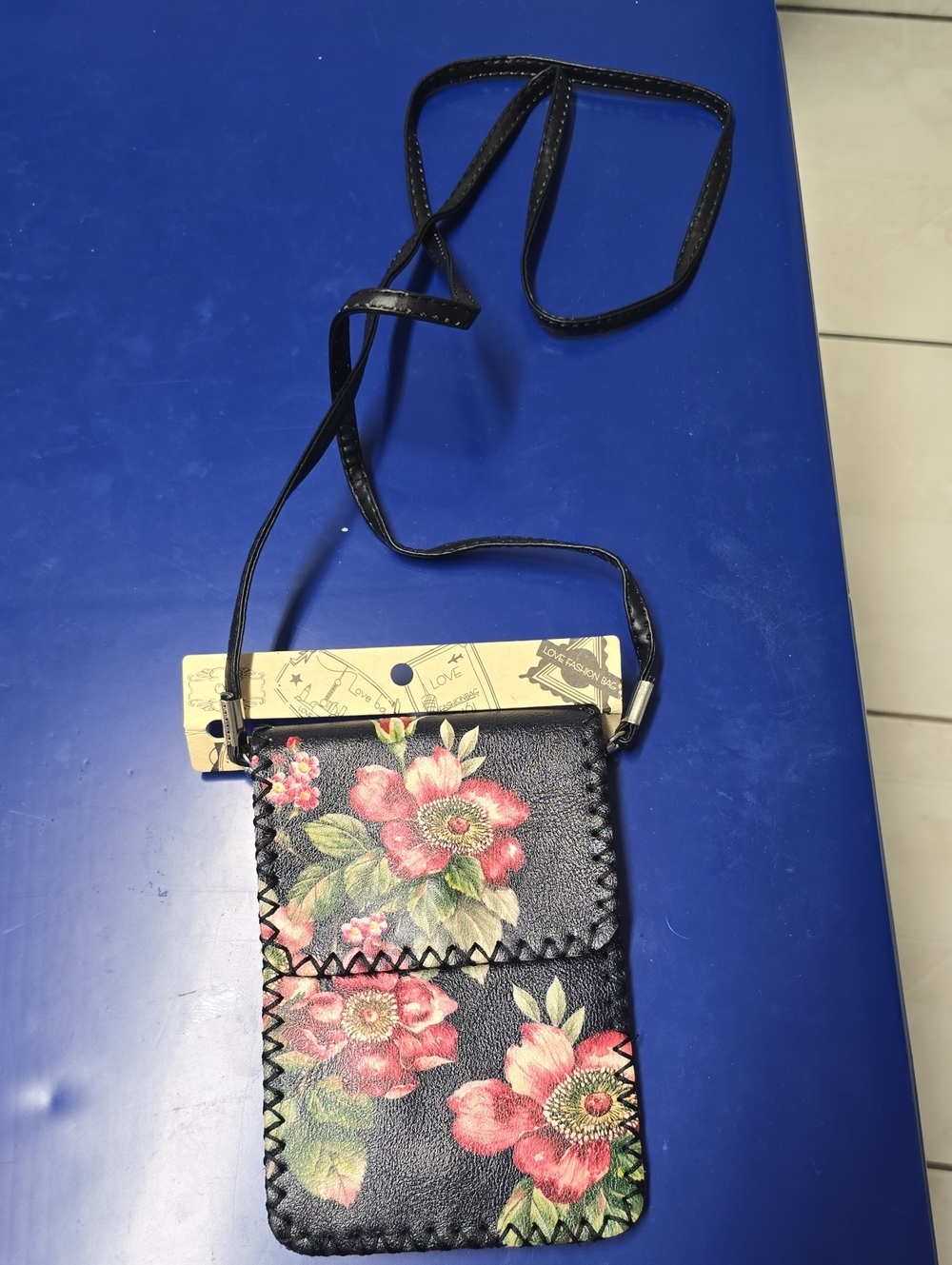 Black Floral Crossbody Phone Pouch — Women’s Floral Crossbody Bag